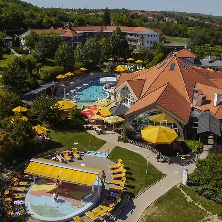 Kolping Family Hotel Heviz