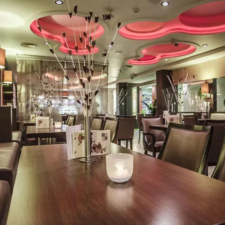 Kolping Family Hotel 4*